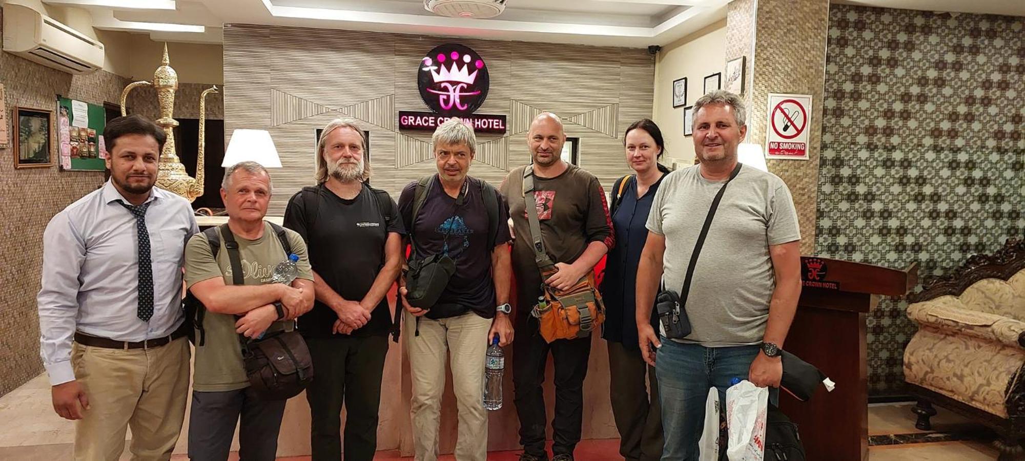 格雷斯皇冠酒店 伊斯兰堡 外观 照片